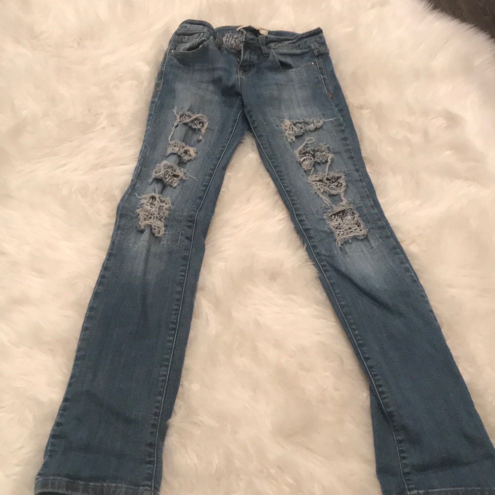 Ripped jeans!!